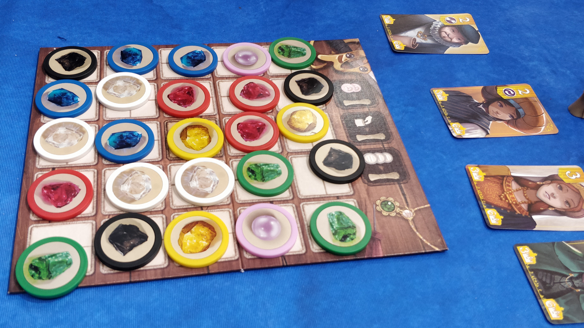 Splendor Duel is a twoplayer game that’s harder, meaner and better
